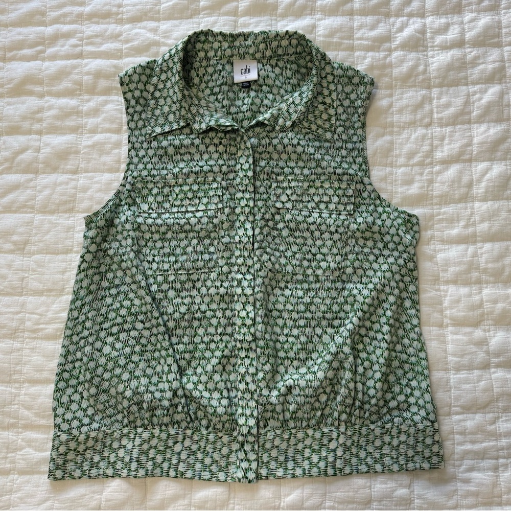 NWOT CAbi 5910 Shimmer Top Size S